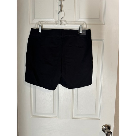 NWT The Limited Womens Black Tailored Shorts Size 10 - Picture 2 of 6
